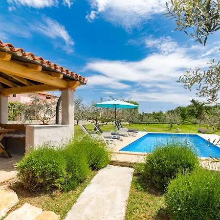 Casa de Férias Alka - Lbn361 By Interhome Barban